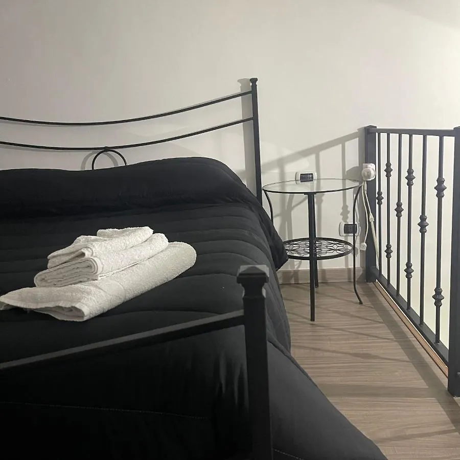 Caravaggio Home نابولي